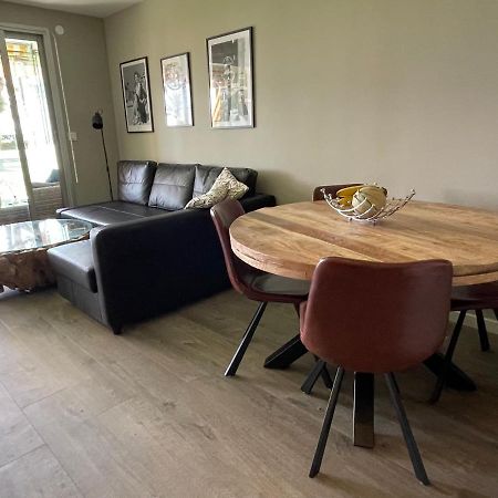 4-Star Beachfront Appartment- Sea View คานส์ ภายนอก รูปภาพ