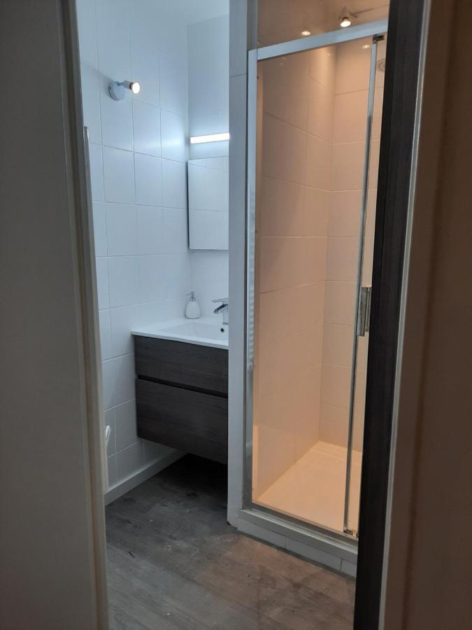 4-Star Beachfront Appartment- Sea View คานส์ ภายนอก รูปภาพ