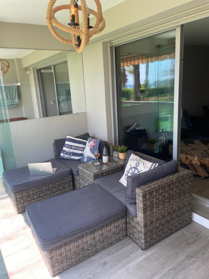 4-Star Beachfront Appartment- Sea View คานส์ ภายนอก รูปภาพ